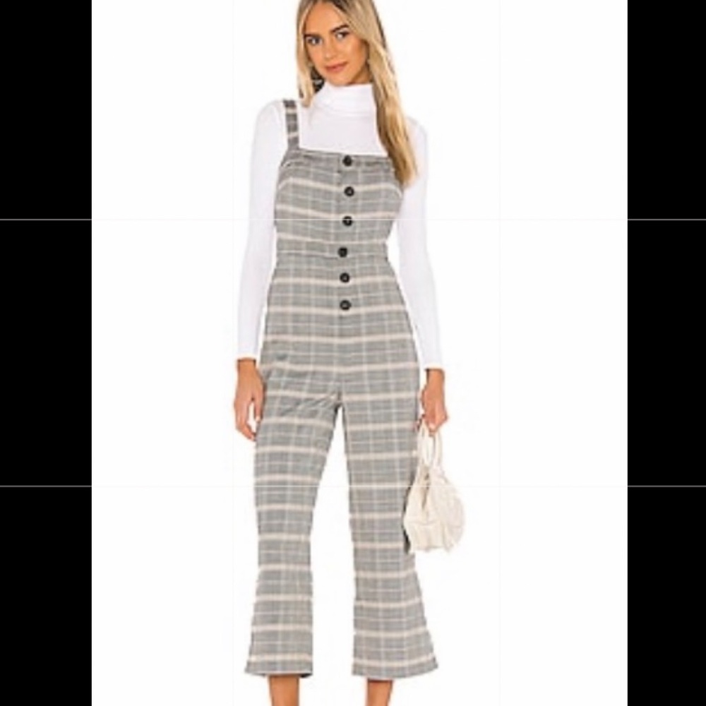 Cupcakes and Cashmere Willa Cropped Jumpsuit (size 2)